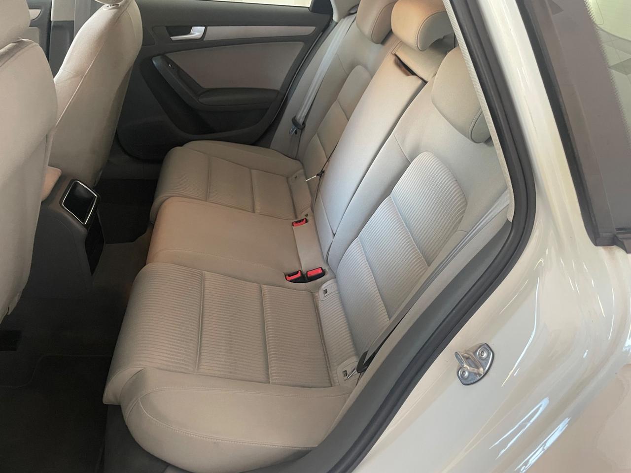 AUDI A4 AVANT 2.0 TDI 150 CV BUSINESS