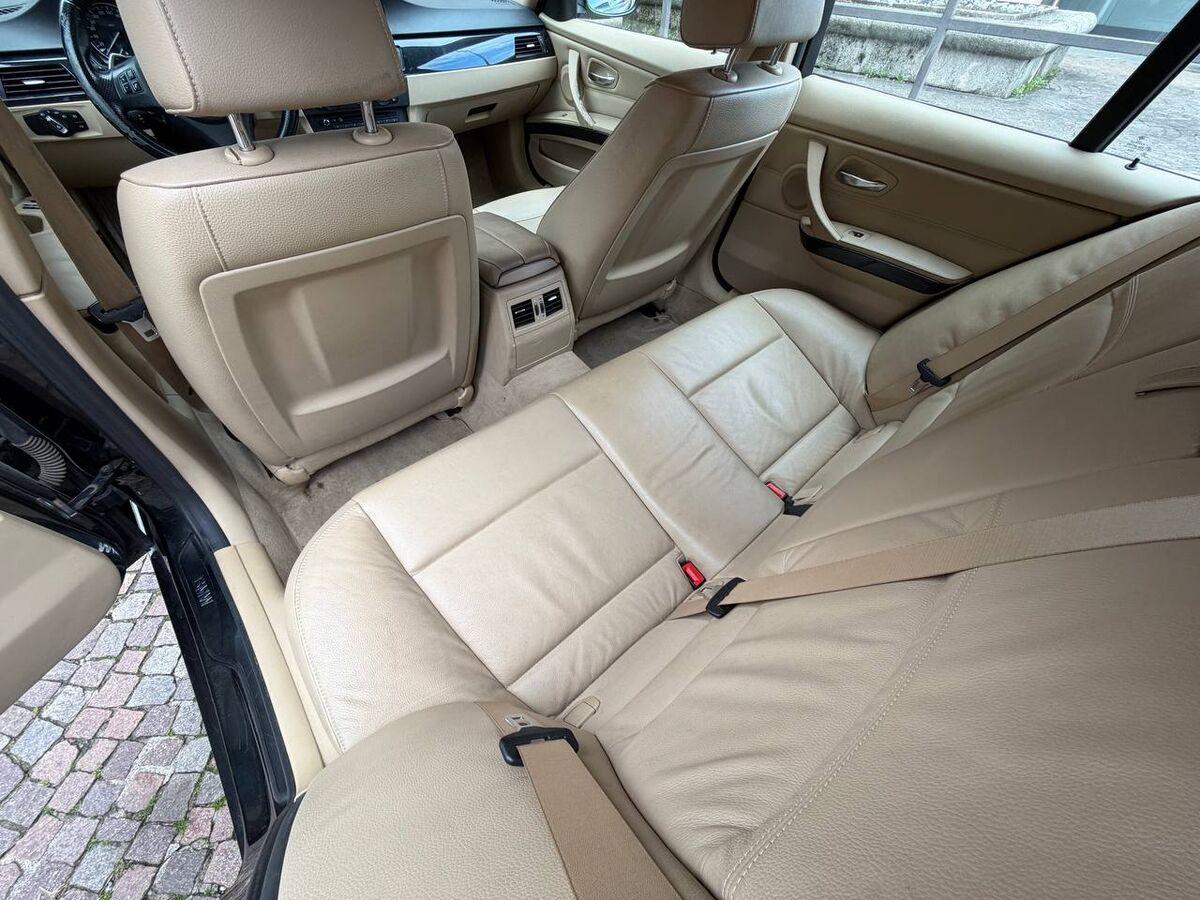 BMW Serie 3 Touring 320d Touring Futura c pelle 184cv