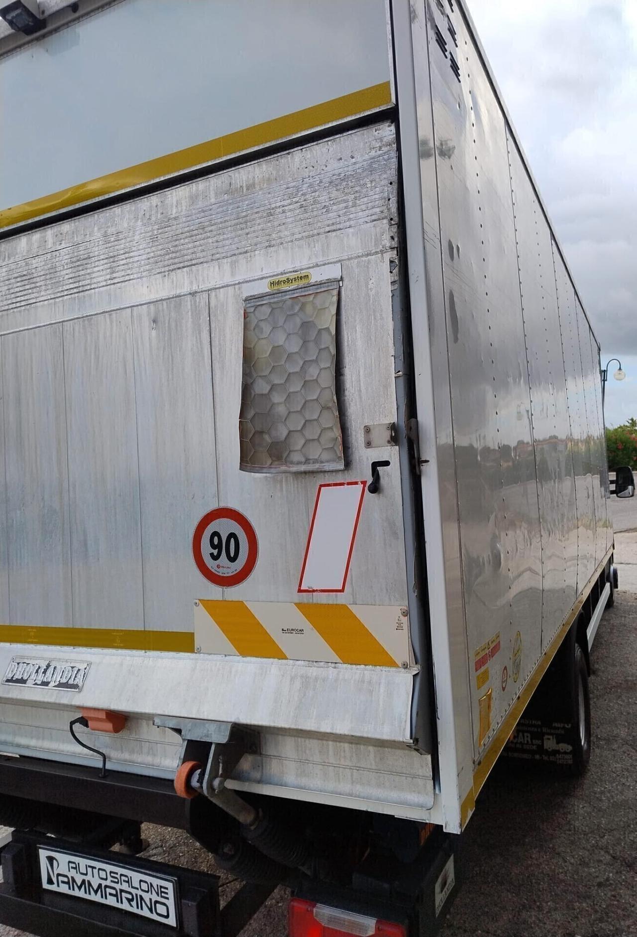 Iveco Daily 60C17 Passo 4750 con Pedana - 2016