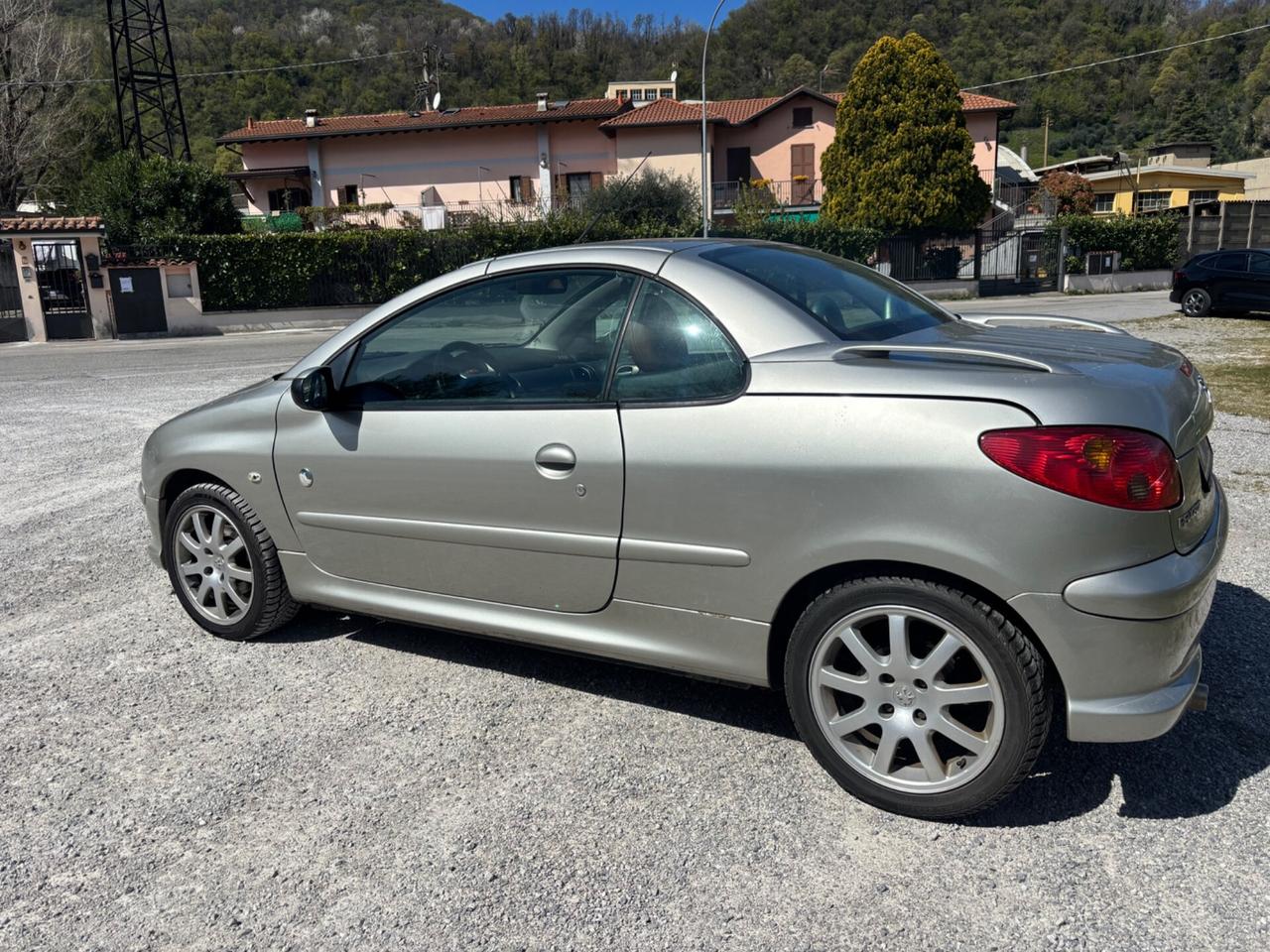 Peugeot 206 1.6 16V CC Enfant Terrible Roland Garros