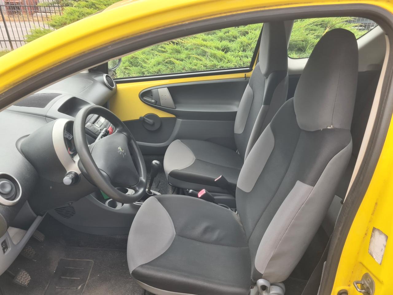 Peugeot 107 1.0 68CV 3p. Plaisir