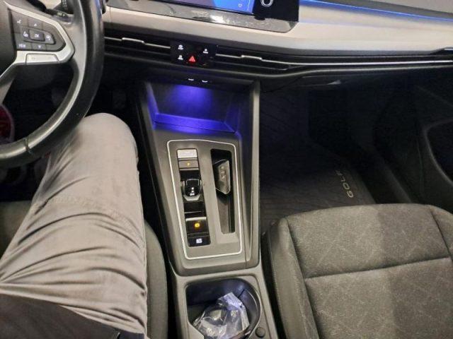 VOLKSWAGEN Golf 1.5 TGI 130cv DSG Life VIRTUAL CARPLAY TRIZONA