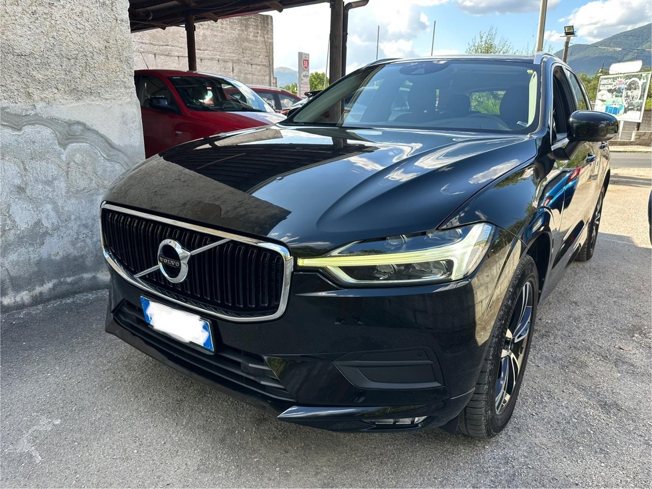 Volvo XC 60 XC60 B4 (d) AWD Geartronic Momentum UNICO PROPRIETARIO
