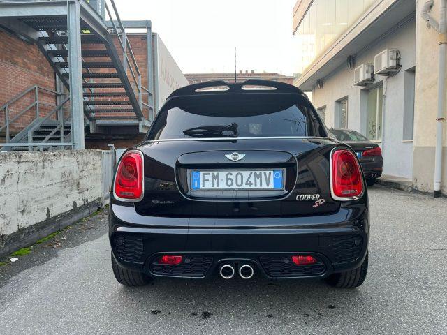 MINI Cooper SD 2.0 Cooper SD aut. Hype 5 porte