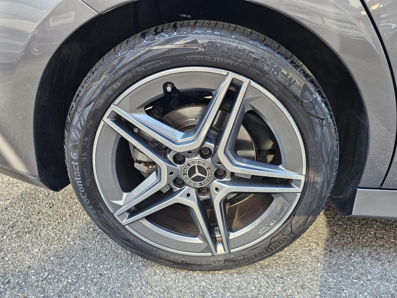 Mercedes-benz CLA 220 d Automatic AMG Line Premium Plus
