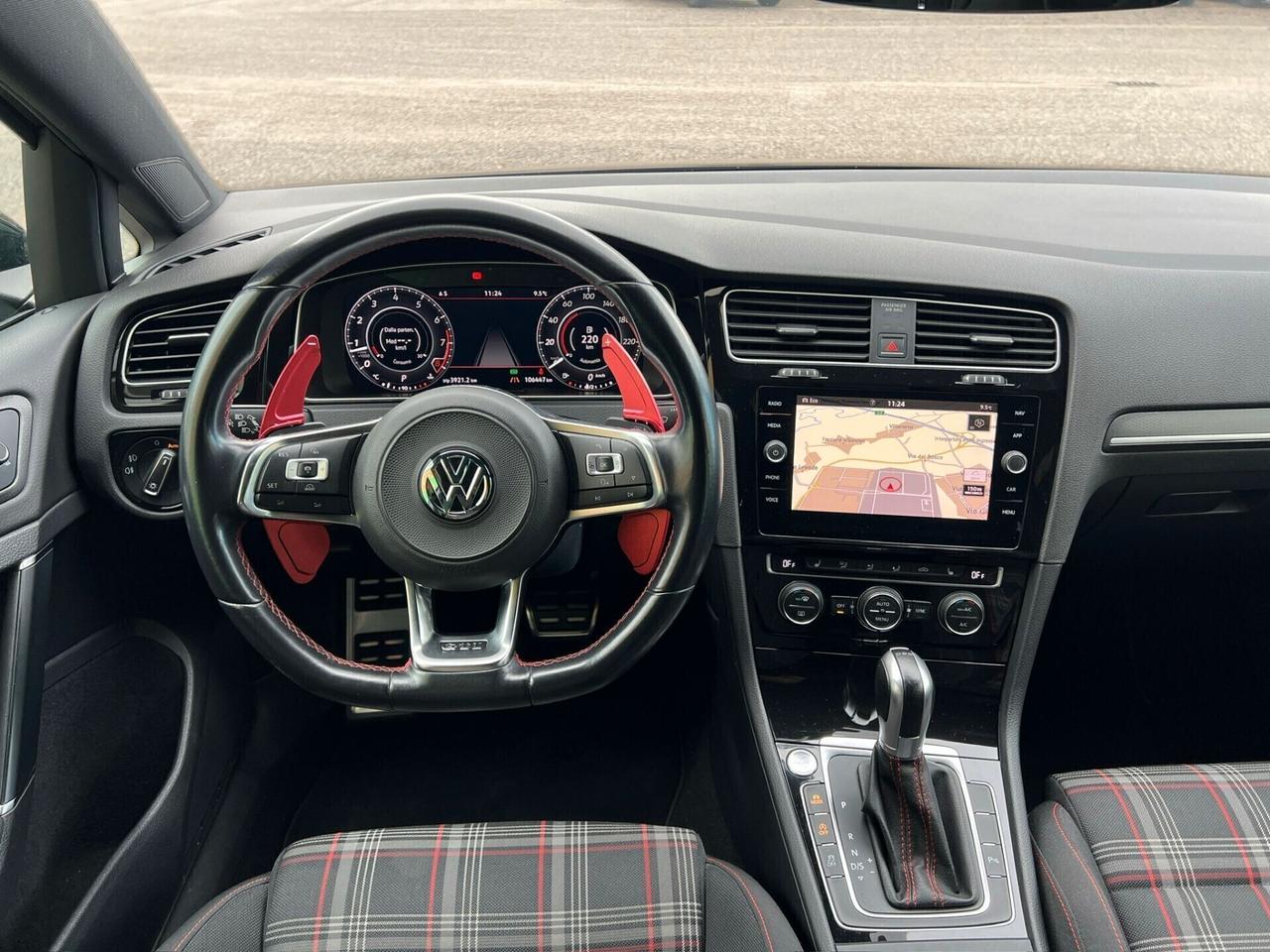 Volkswagen Golf GTI Performance 2.0 230 CV TSI DSG