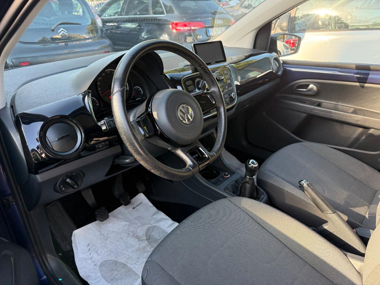 Volkswagen up! 5 Porte up! 5p 1.0 Club up! 60cv E6