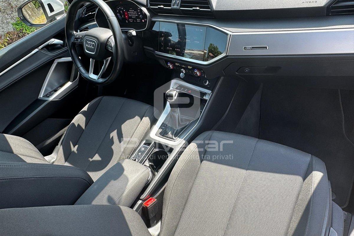AUDI Q3 SPB 35 TFSI S line edition