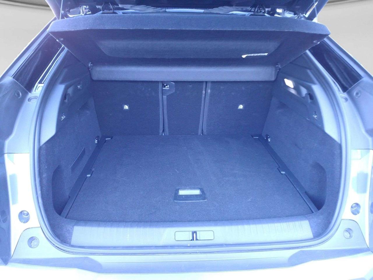 Peugeot 3008 PEUGEOT 3008 Hybrid 145 e-DCS6 GT