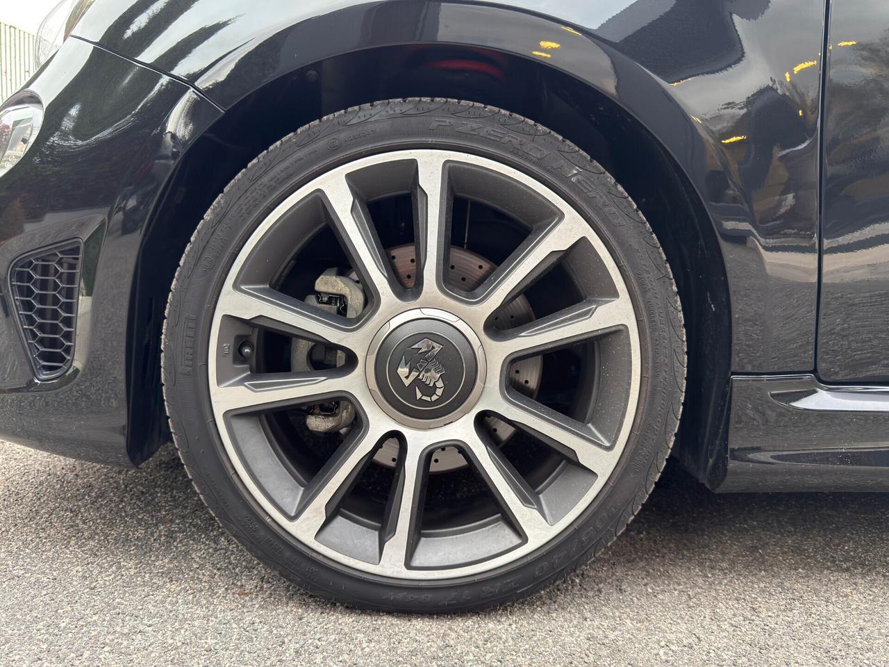 Abarth 595 1.4 Turbo T-Jet 165 CV Turismo