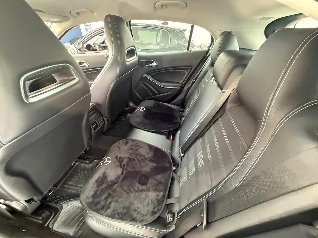 Mercedes Classe GLA GLA 200 d Premium auto AMG