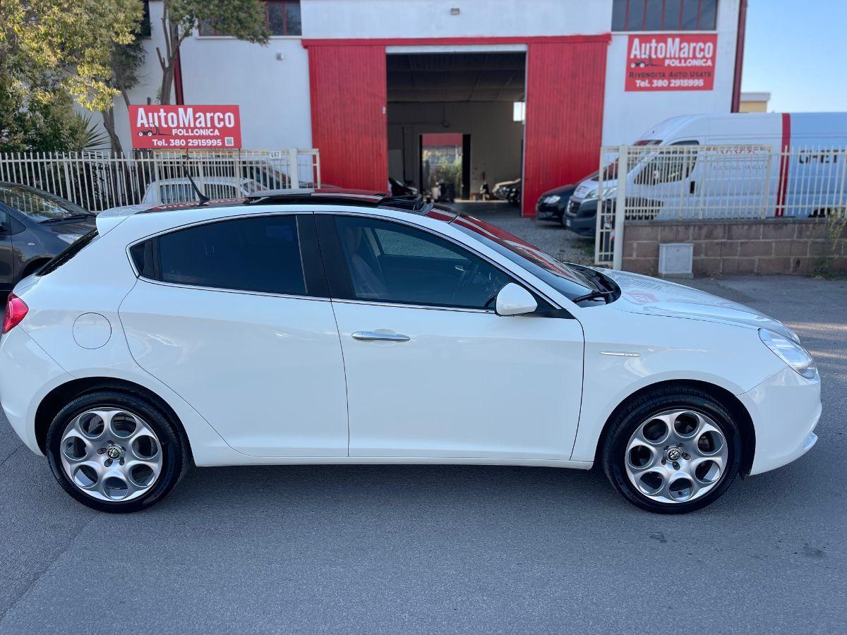 ALFA ROMEO - Giulietta - 1.4 Turbo MultiAir Distinctive