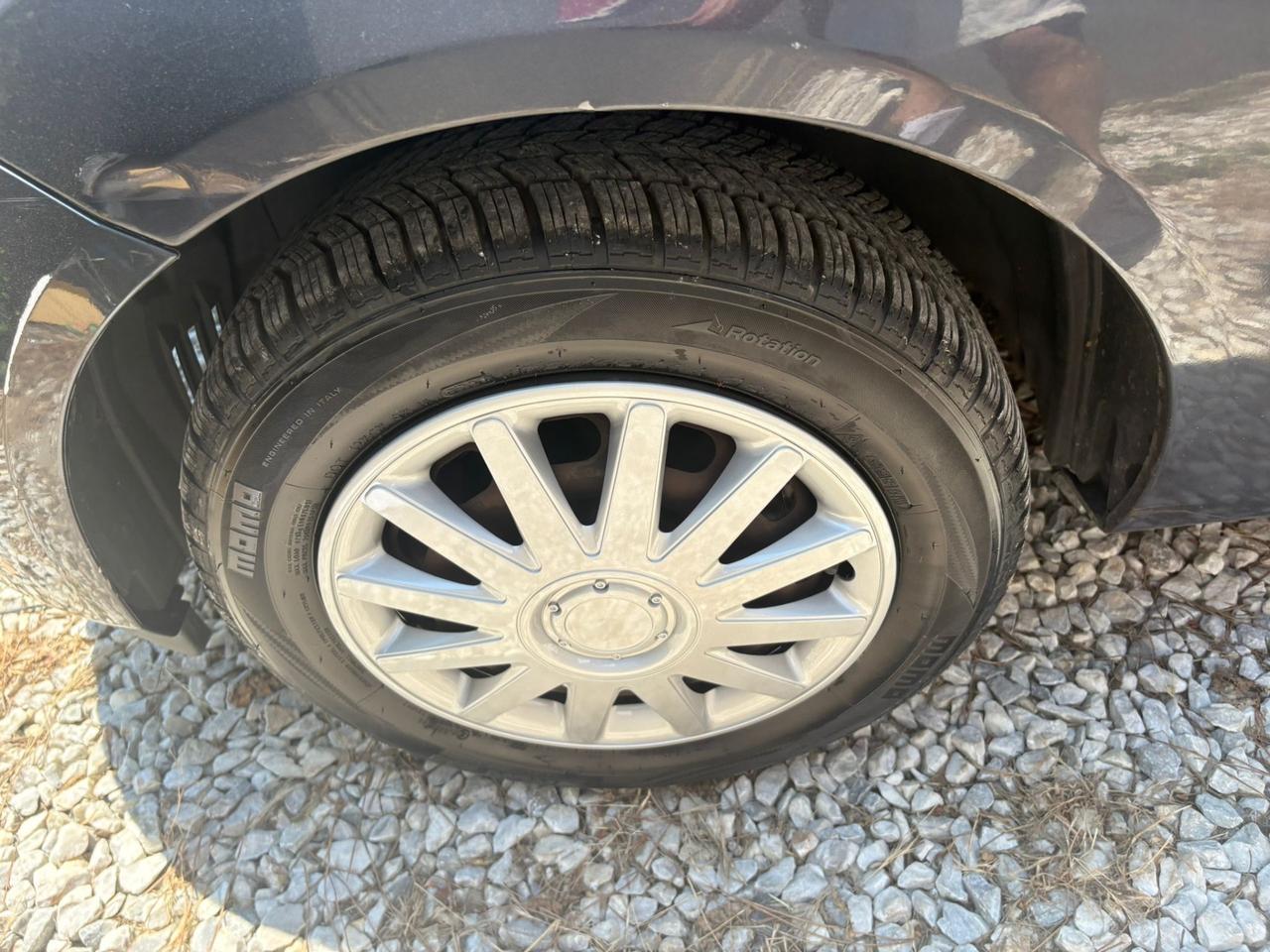 Ford Fiesta 1.2 5p. Titanium 75CV Ok Neopatentati