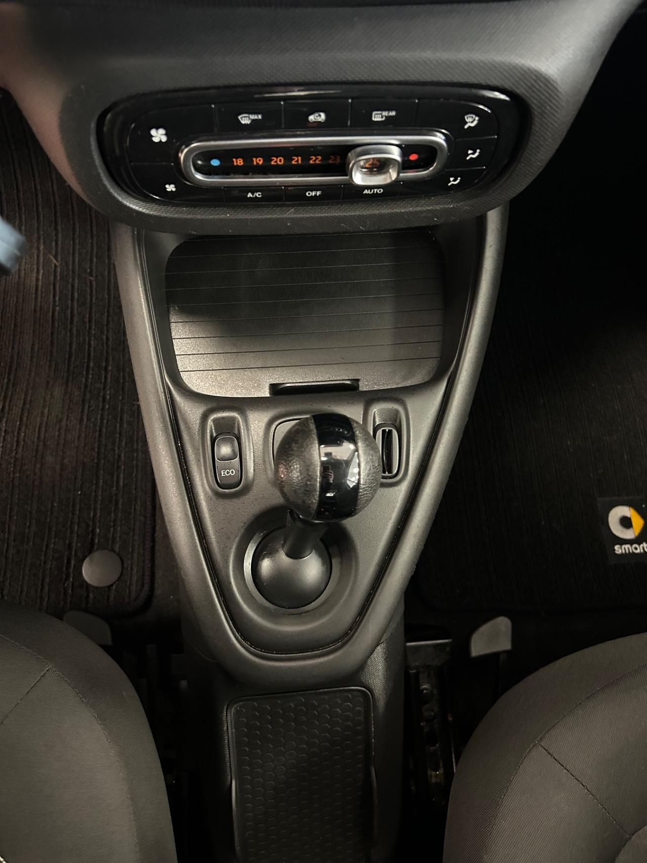 Smart ForTwo 3as. (C-A453) EQ Racingreen (41 kw)