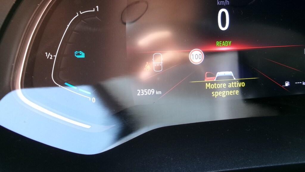 Renault Captur 1.6 Hybrid Equilibre E-Tech Auto