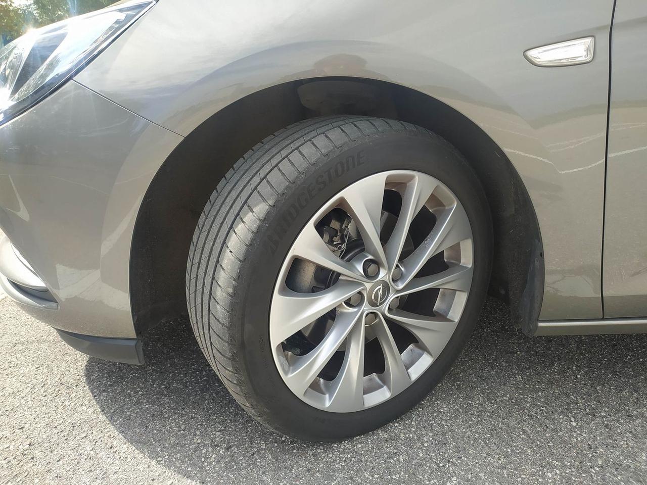 Opel Astra Business 1.6 CDTI 136 CV #6656