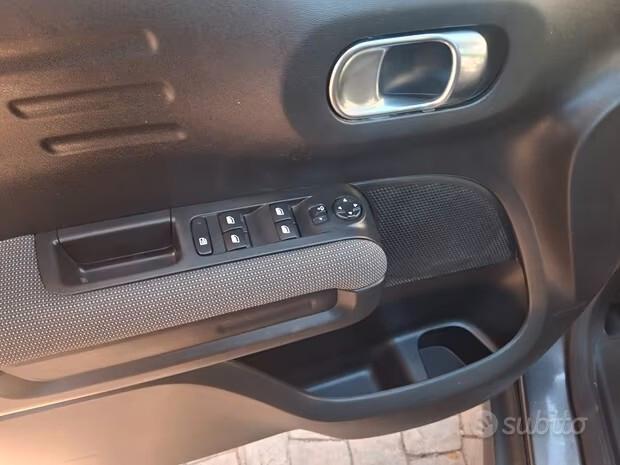 Citroen C3 Aircross PureTech 110cv S&S PLUS APPLE CAR PLAY NAVI CLIMA CERCHI CRUISE CAMERA PDC MULTI
