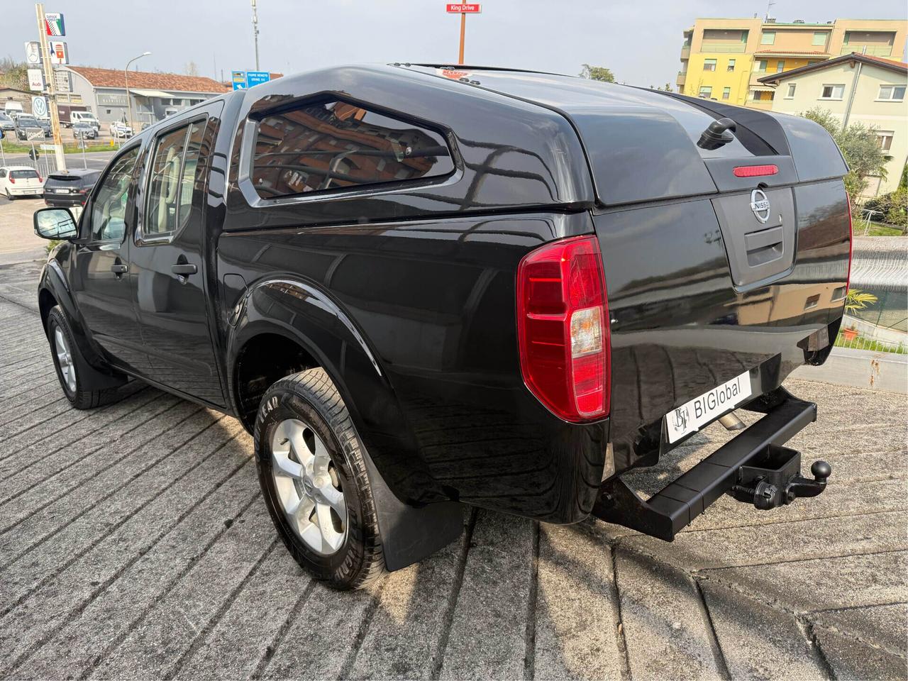 Nissan Navara 2.5 dCi 190CV Manuale