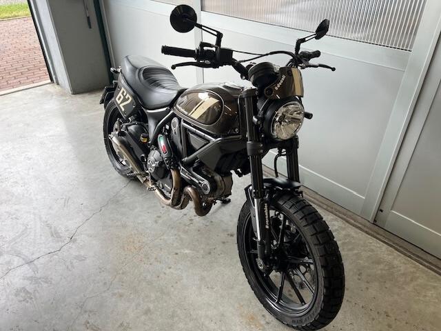 Ducati Scrambler 800, Scarico HP, Specchi barracuda, Abs