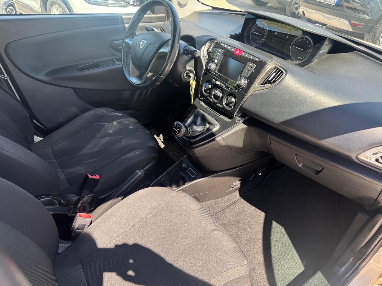 LANCIA YPSILON 1.2 GPL ECOCHIC GOLD 100.000KM