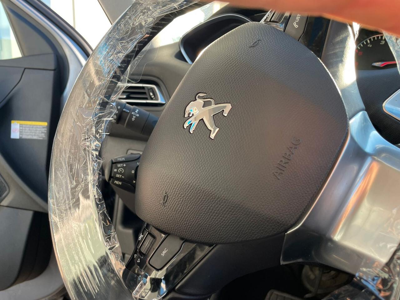 Peugeot 308 BlueHDi 120 S&S EAT6 GT Line