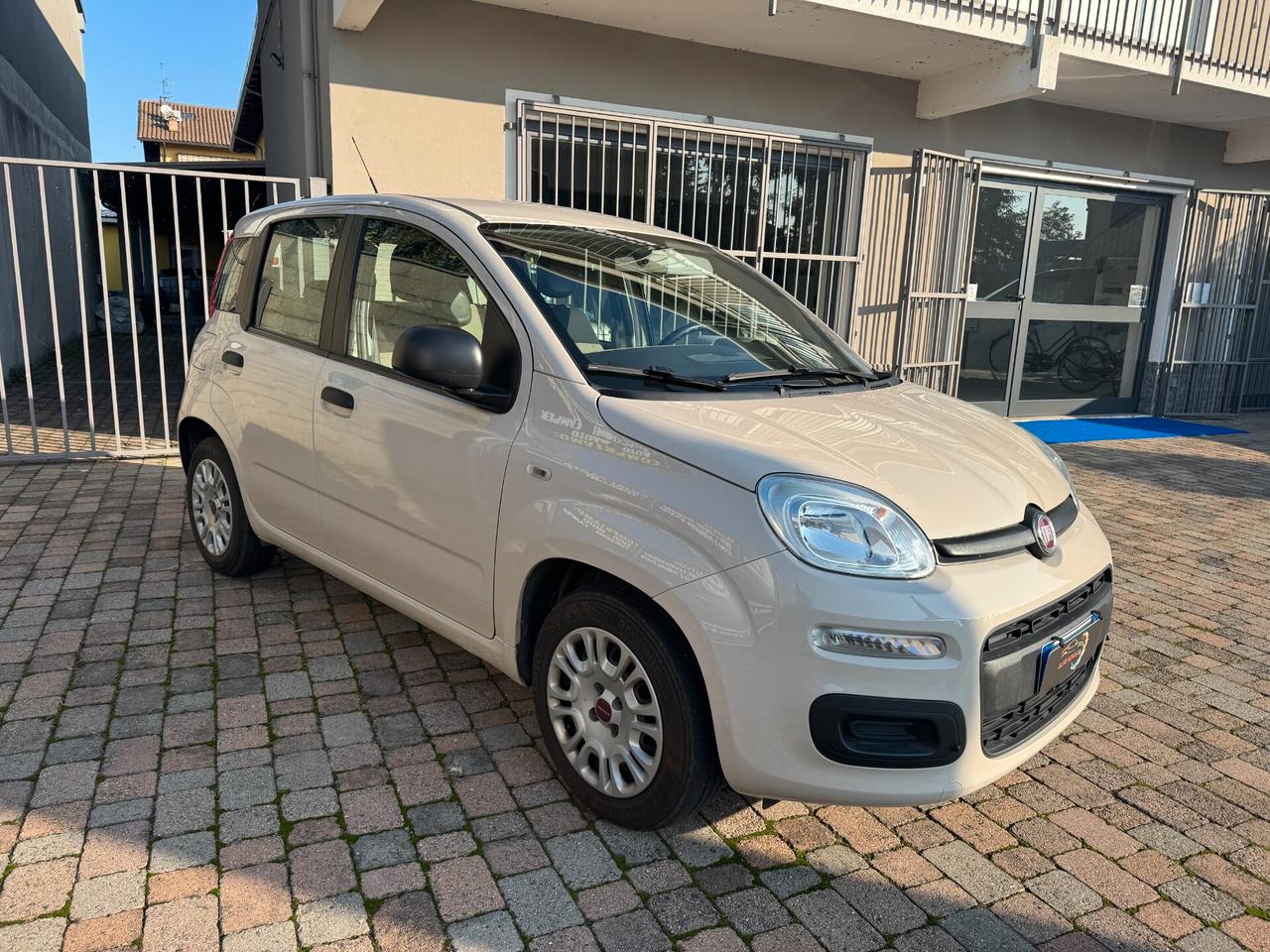 Fiat Panda 1.2 Lounge NEOPATENTATI