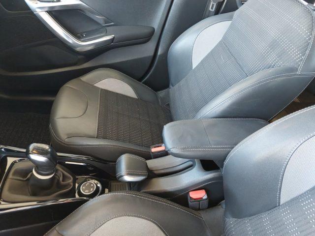 PEUGEOT 2008 BlueHDi 100 Allure km 113000 Full optional