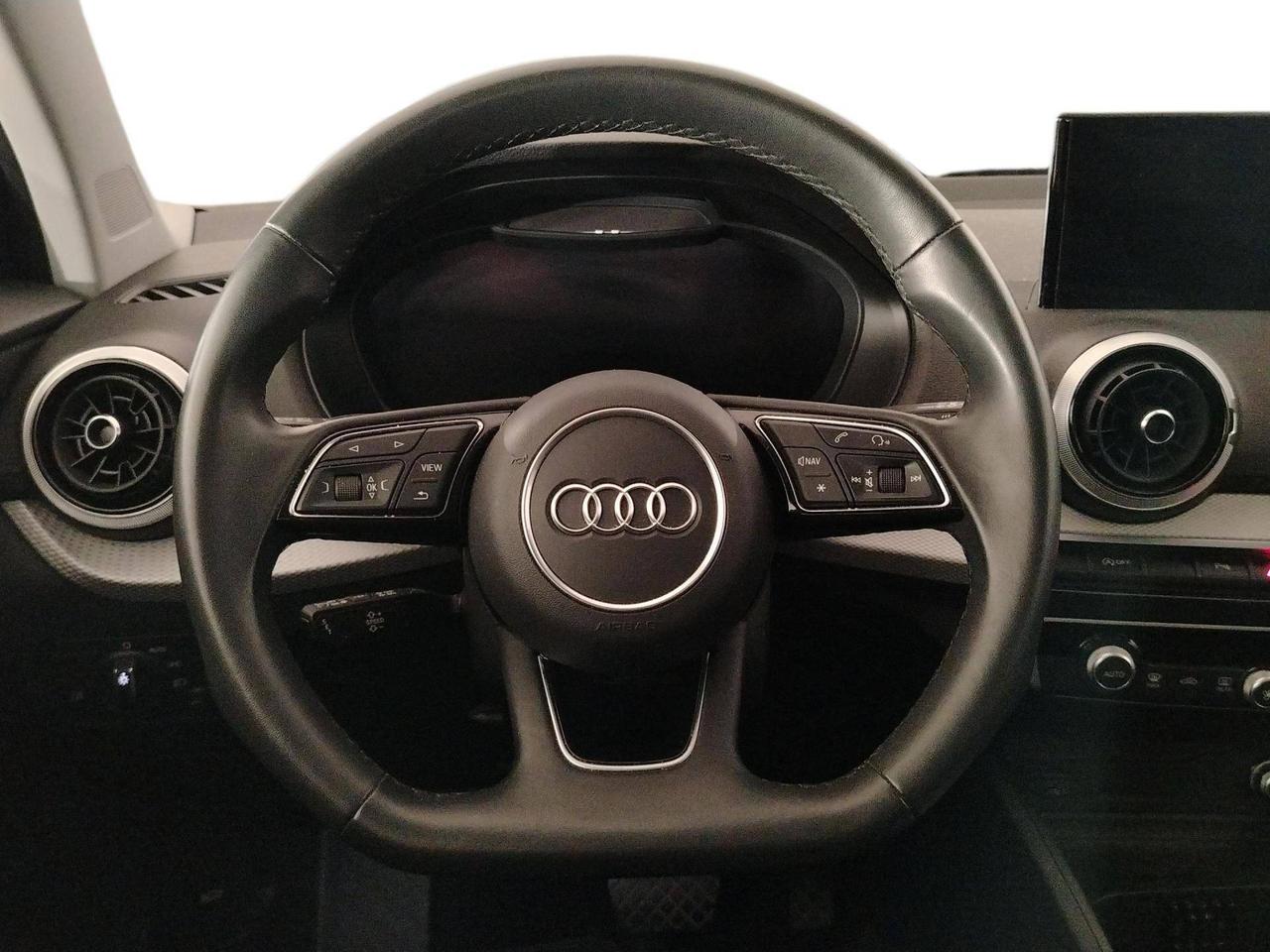 Audi Q2 35 1.5 tfsi Business