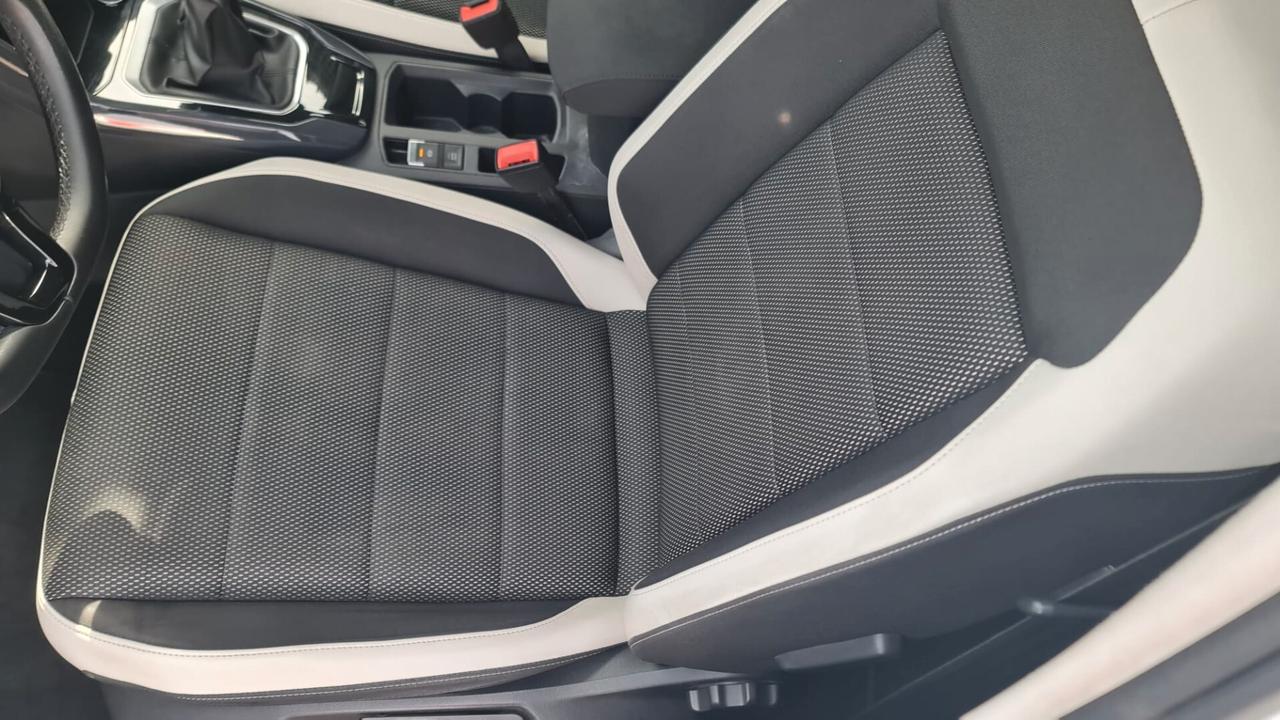 Volkswagen T-Roc 1.6 TDI SCR Advanced BlueMotion Technology