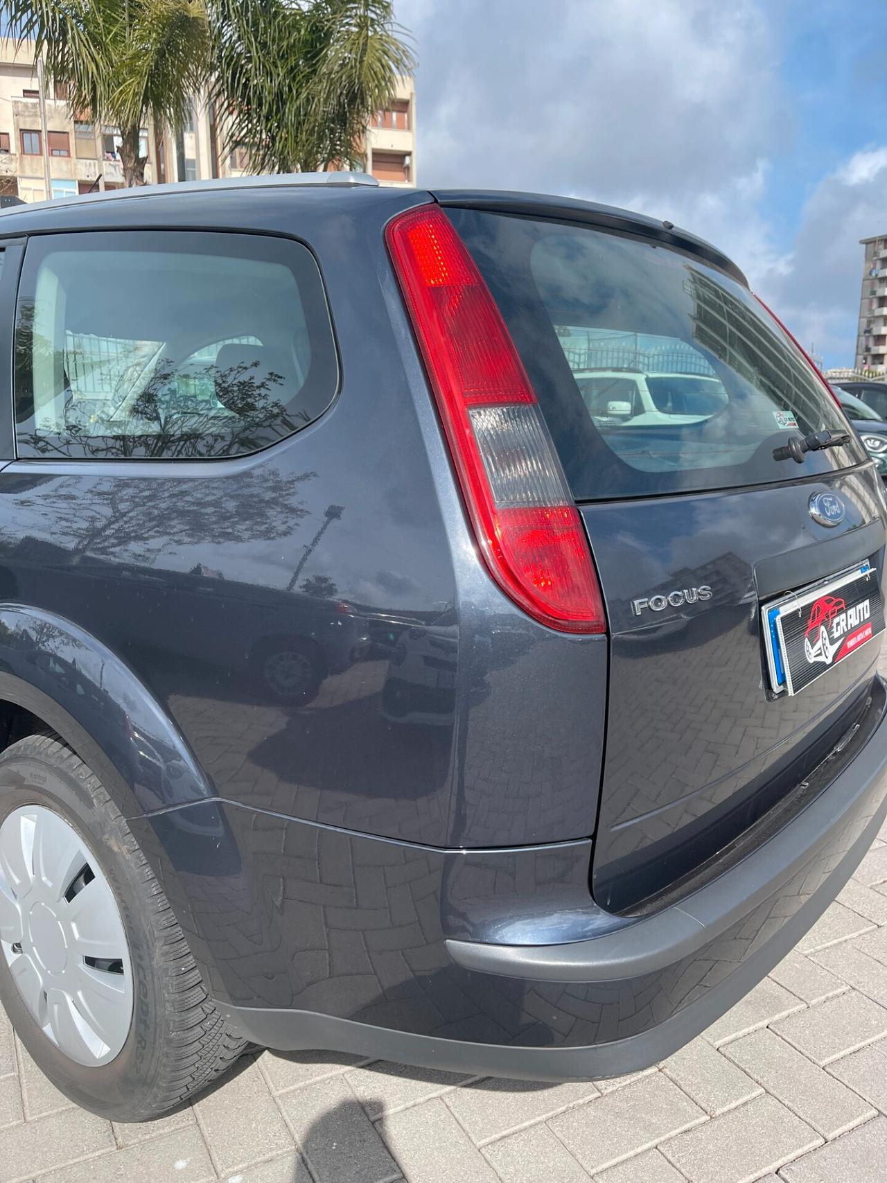 Ford Focus 1.6 TDCi 90CV