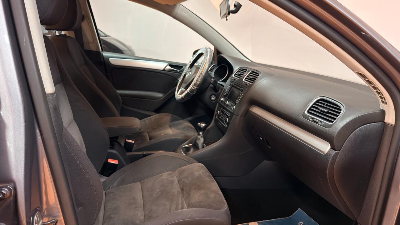 Volkswagen Golf 1.6 TDI 5p. Highline BlueMotion