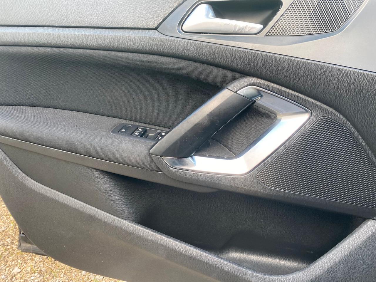 Peugeot 308 BlueHDi 120 S&S SW Business