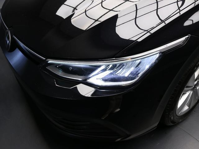 VOLKSWAGEN Golf Variant 1.0 TSI Life