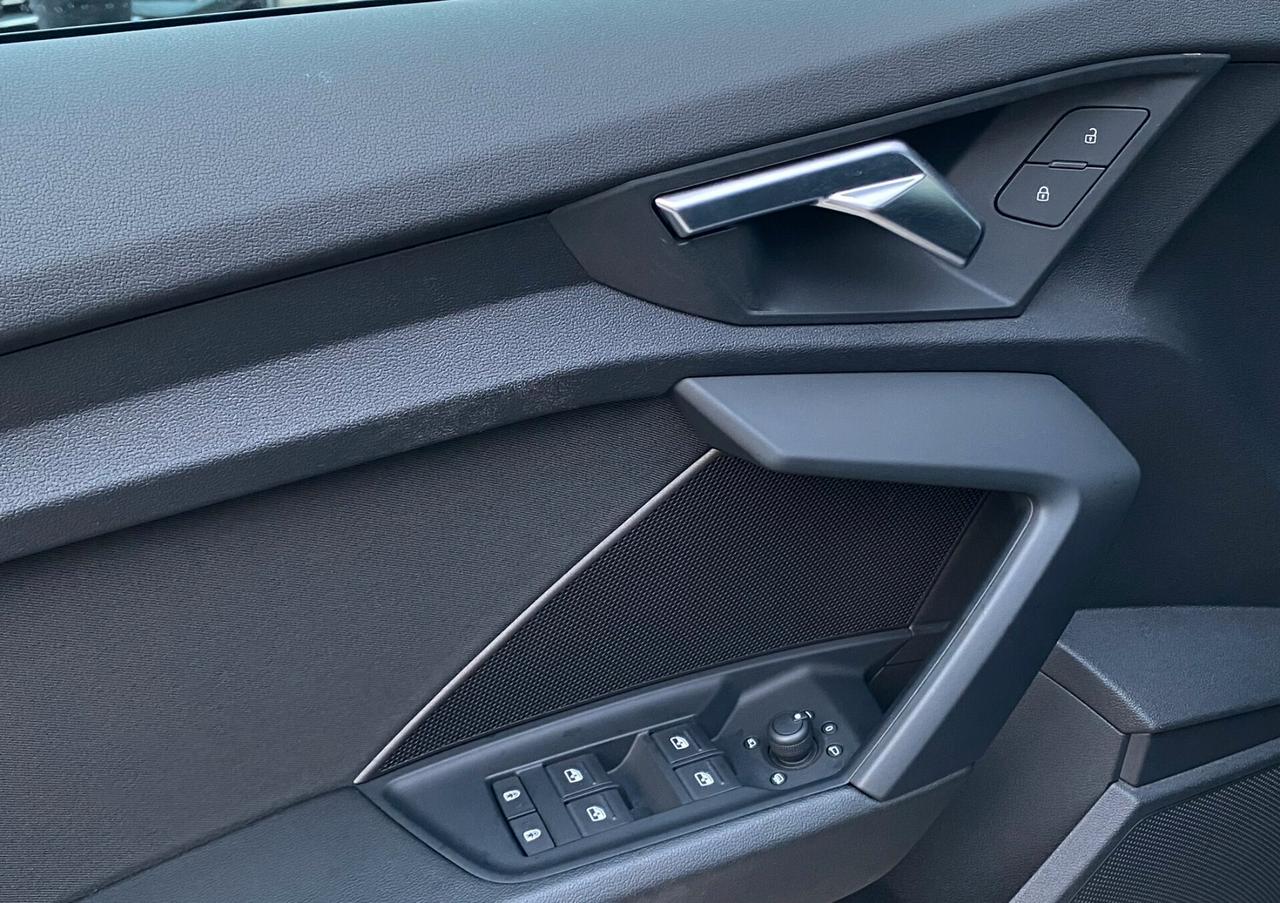 Audi A3 SPB Business 2.0 TDI 150CV s-tronic 35