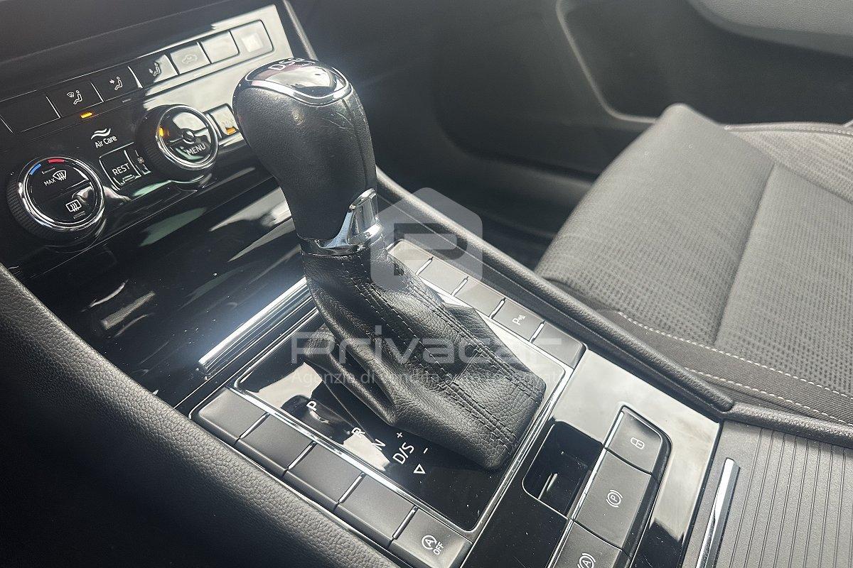SKODA Superb 1.6 TDI DSG Wagon Executive