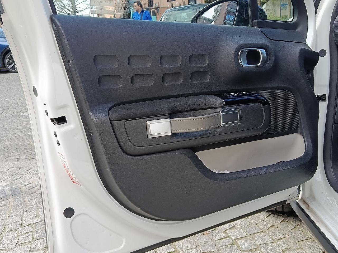 Citroen C3 Shine Pack 1.2 PureTech 110 #9985