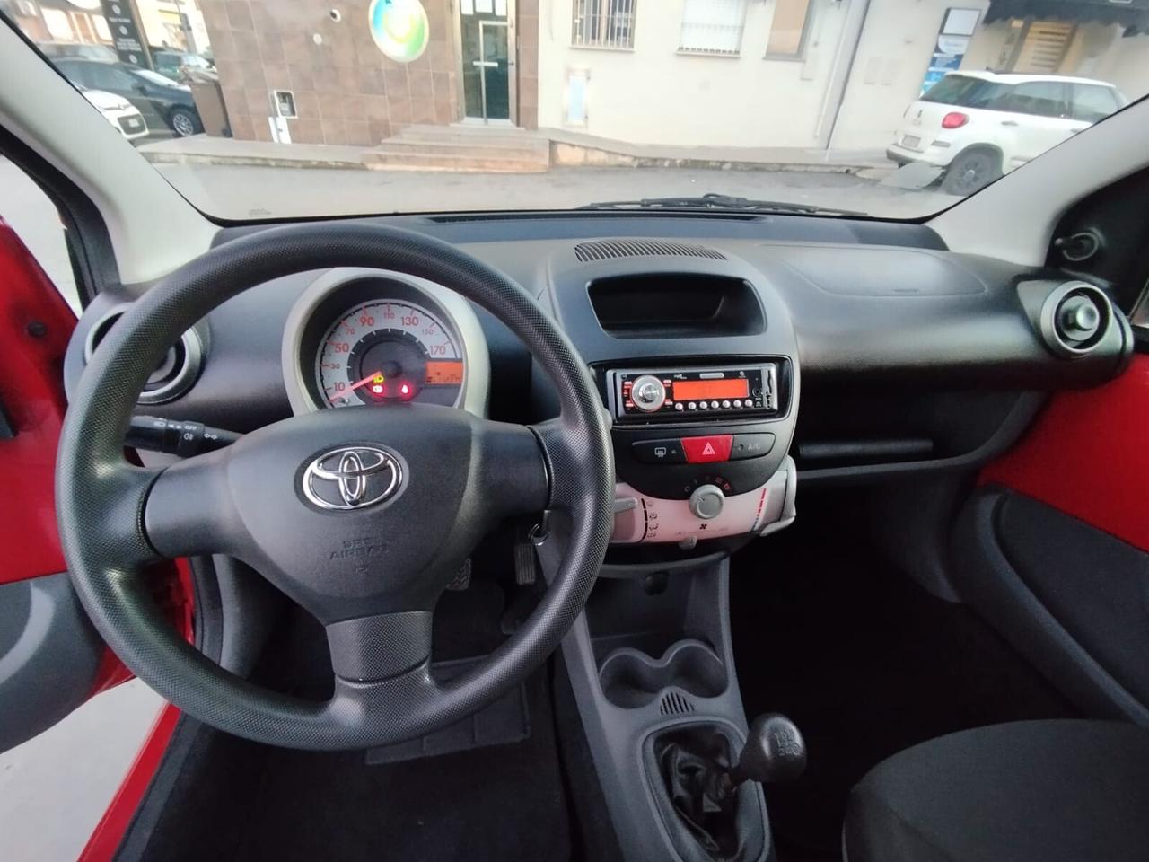 Toyota Aygo 1.0 5 porte