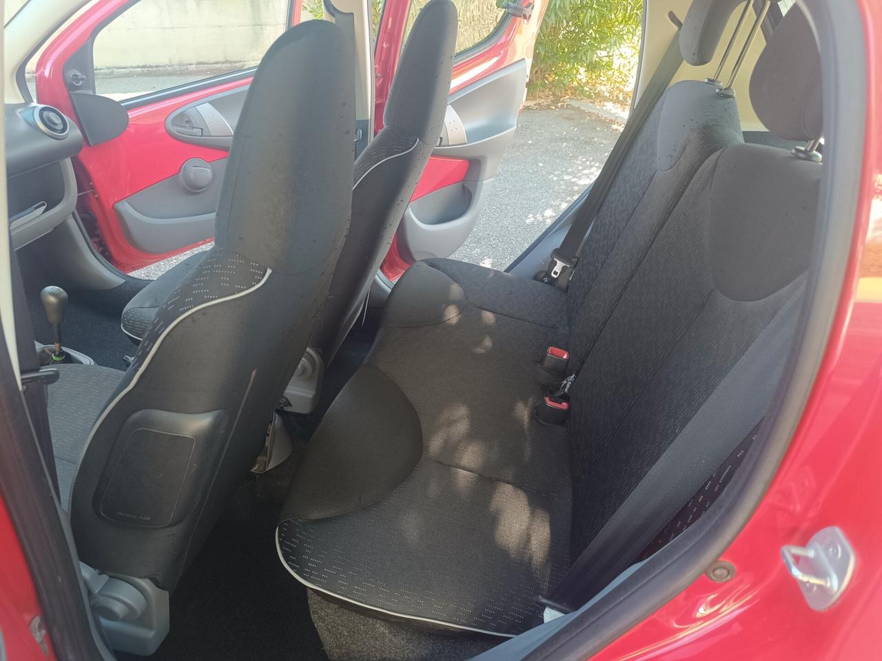 Peugeot 107 1.0 5 porte del 2011 SOLO 63.000 KM
