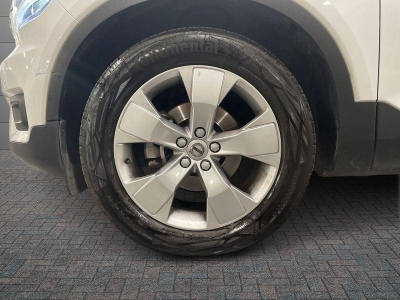 Volvo XC40 1.5 t3 Momentum Pro 163cv auto my21