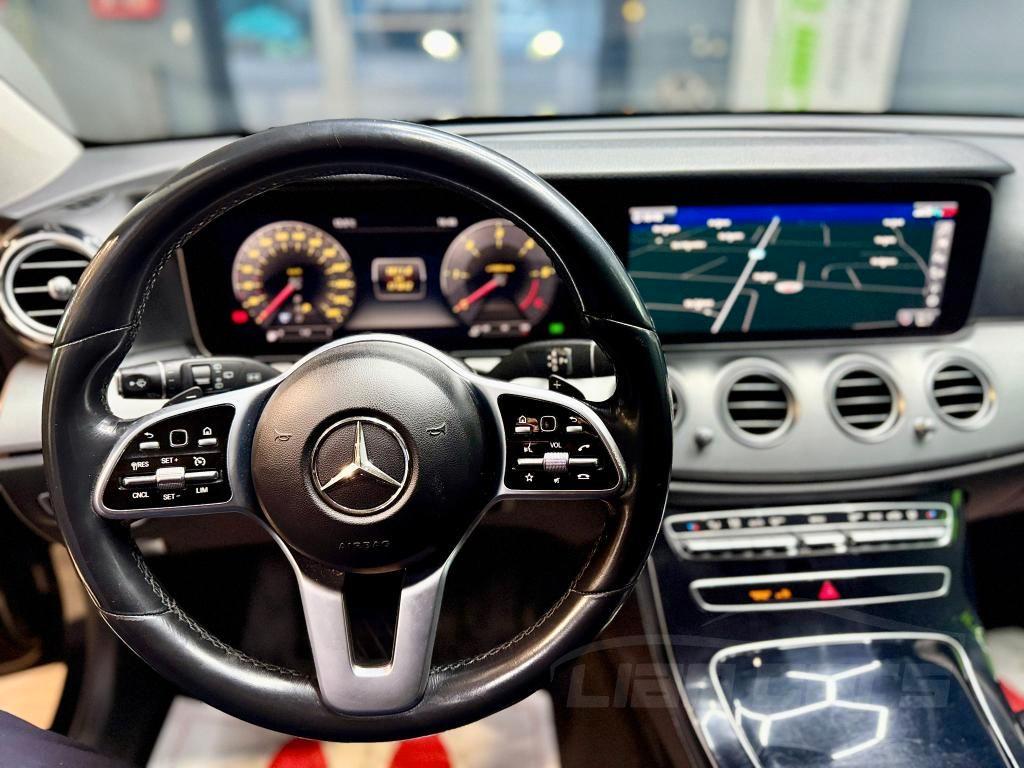 Mercedes E220 PREMIUM PLUS
