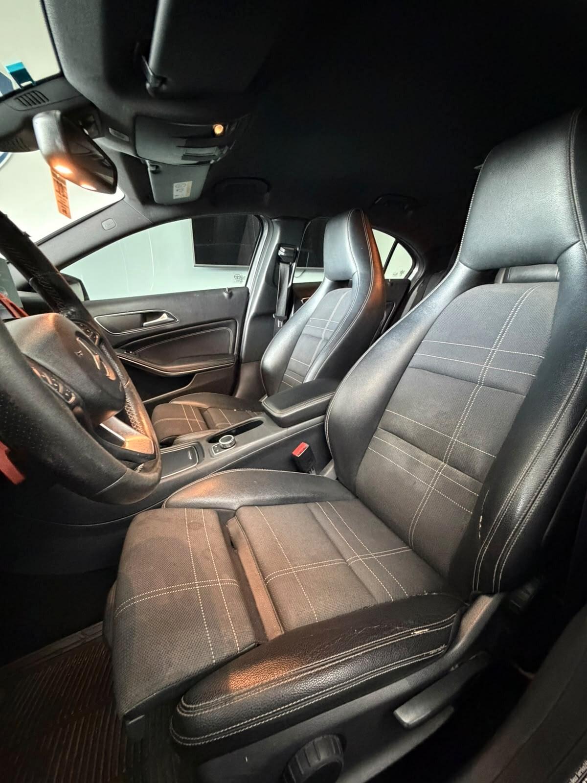 Mercedes-benz A 180 d Automatic Premium