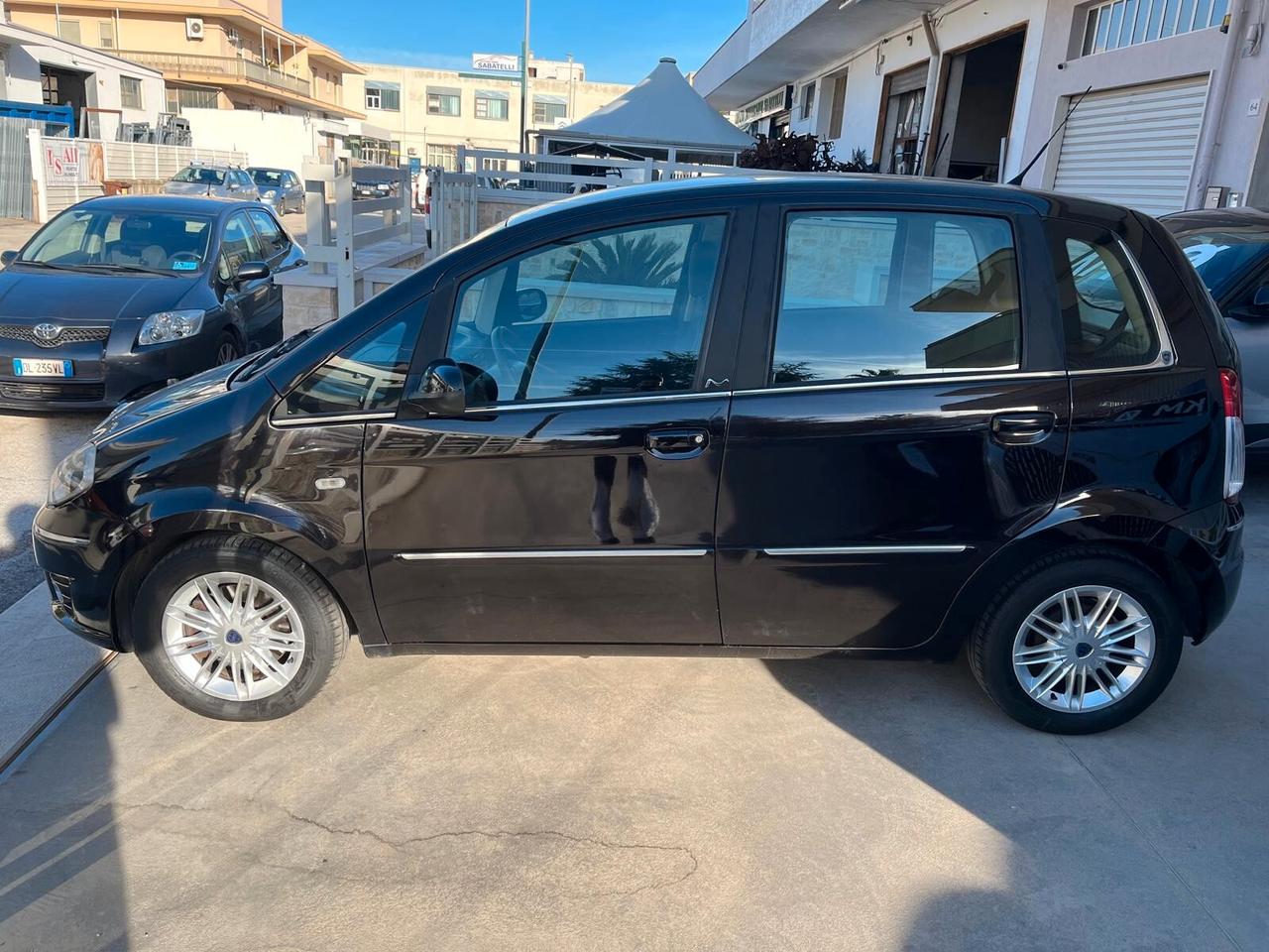 Lancia MUSA 1.3 Mjt 95 CV Diva