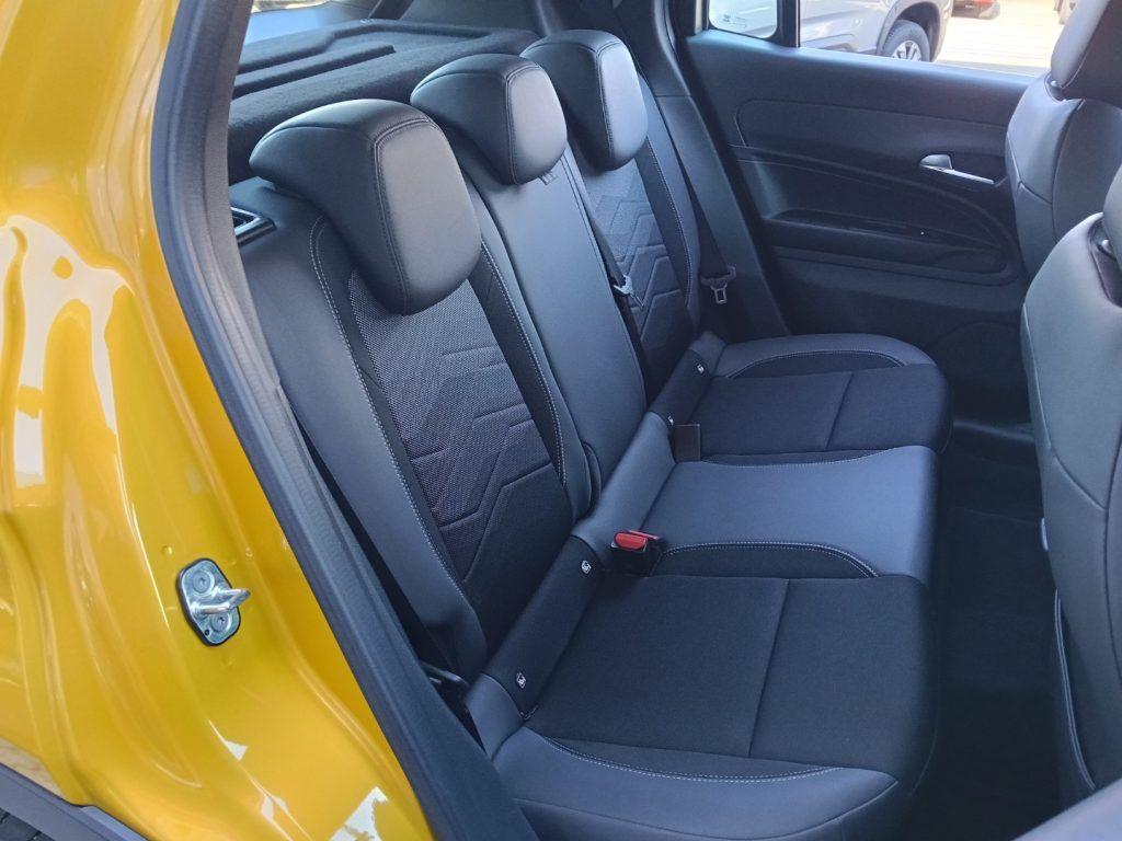 Jeep Avenger 1.2 Turbo 100 CV Altitude OK NEOPATENTATI