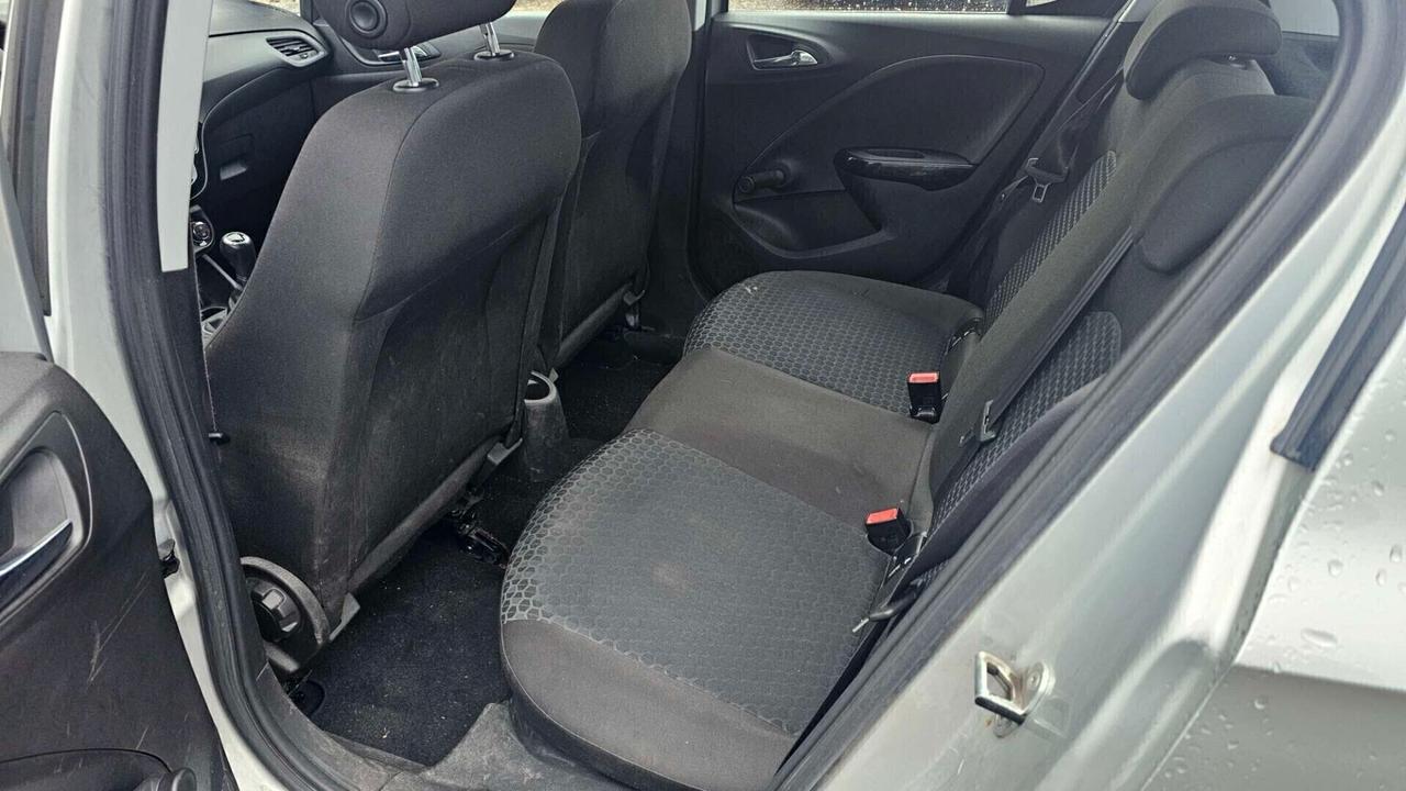 Opel Corsa 1.2 5 porte