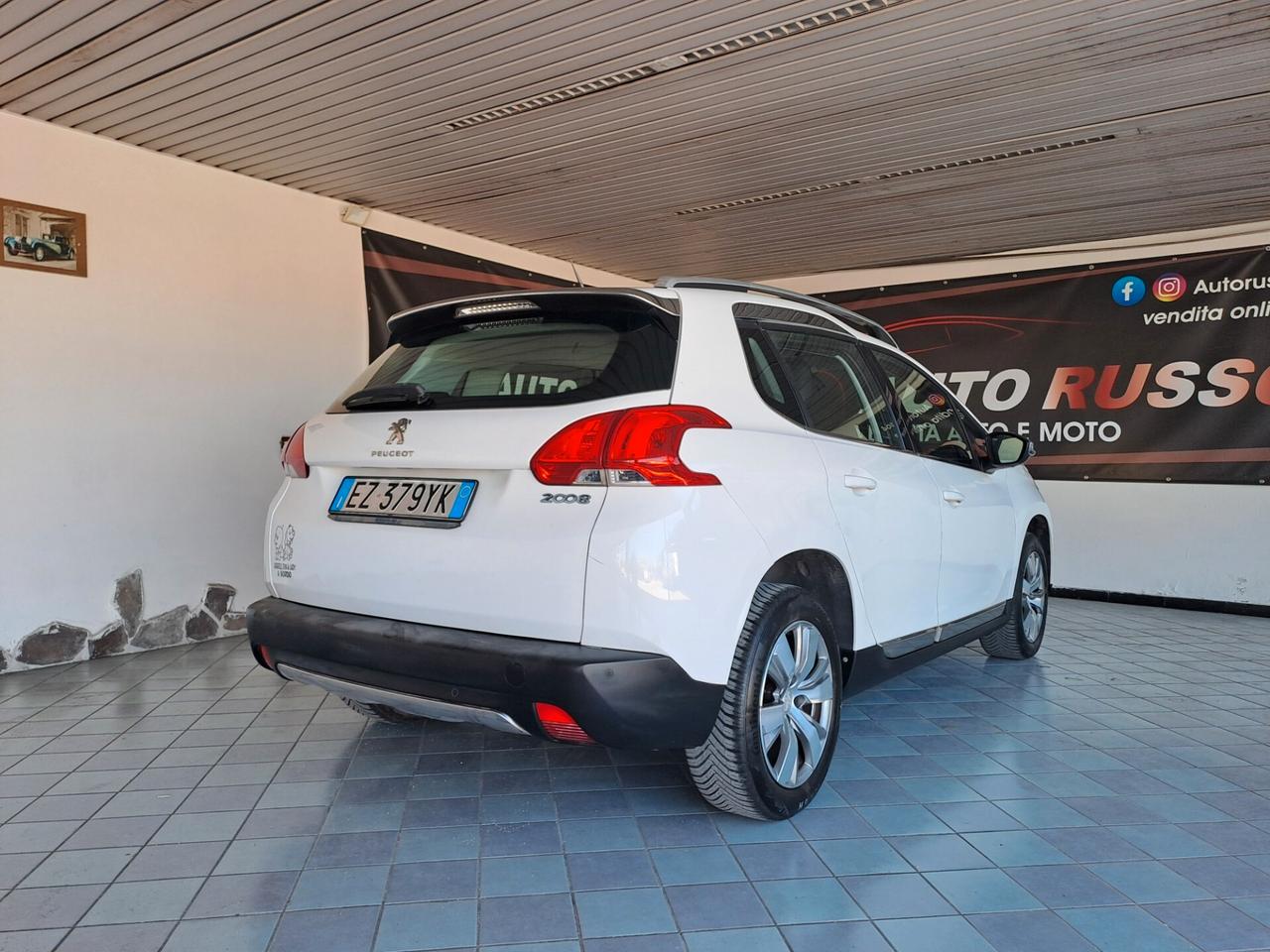 Peugeot 2008 1.2 PureTech 82 Allure