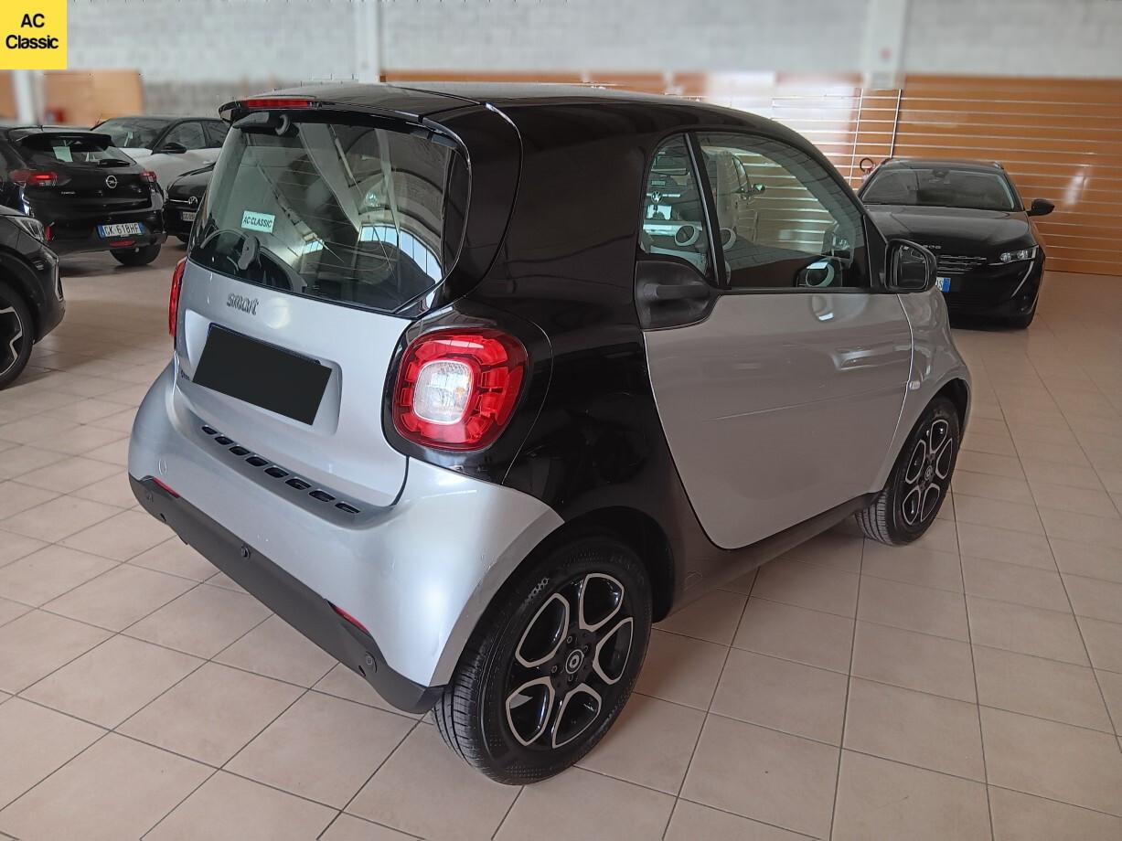Smart Fortwo Passion 1.0 ( 70 cv)