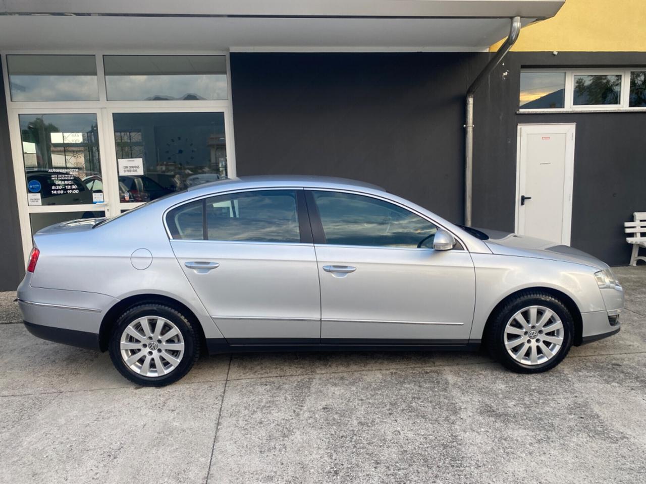 Volkswagen Passat 2.0 TDI Berlina " LEGGI