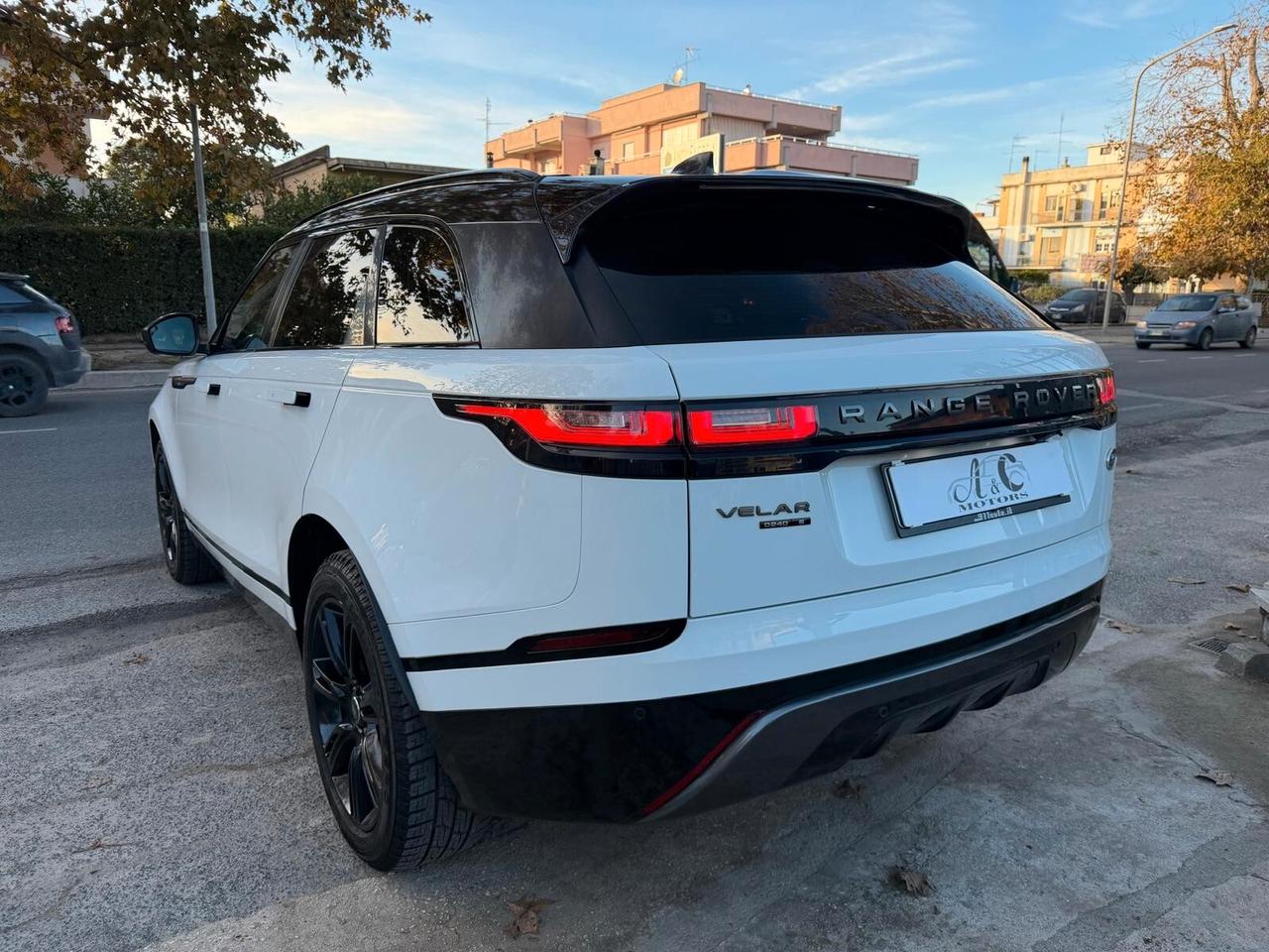 Land Rover Range Velar 2.0D I4 240 CV R-Dynamic S