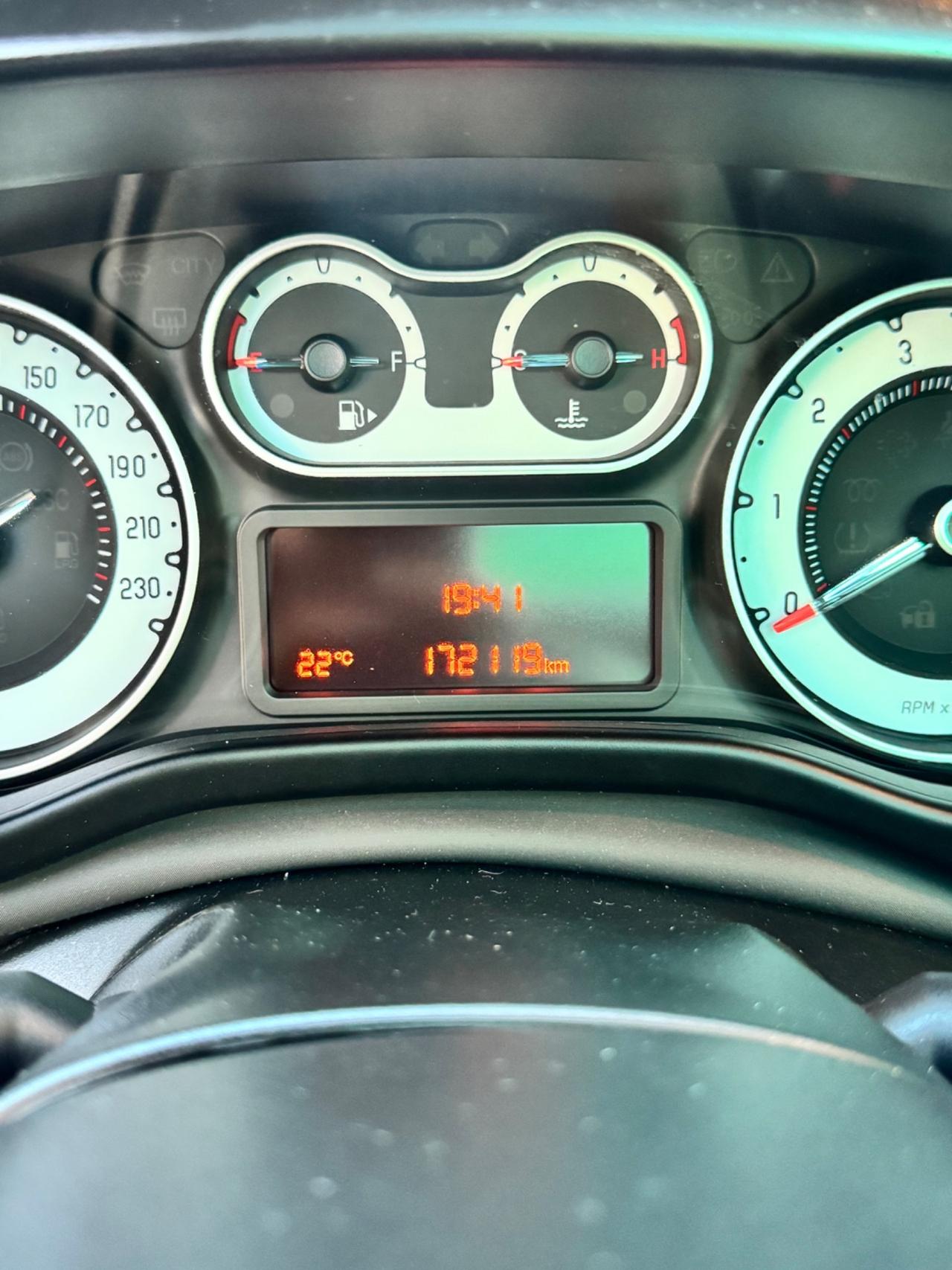 Fiat 500L 1.6 Multijet 105 CV Trekking