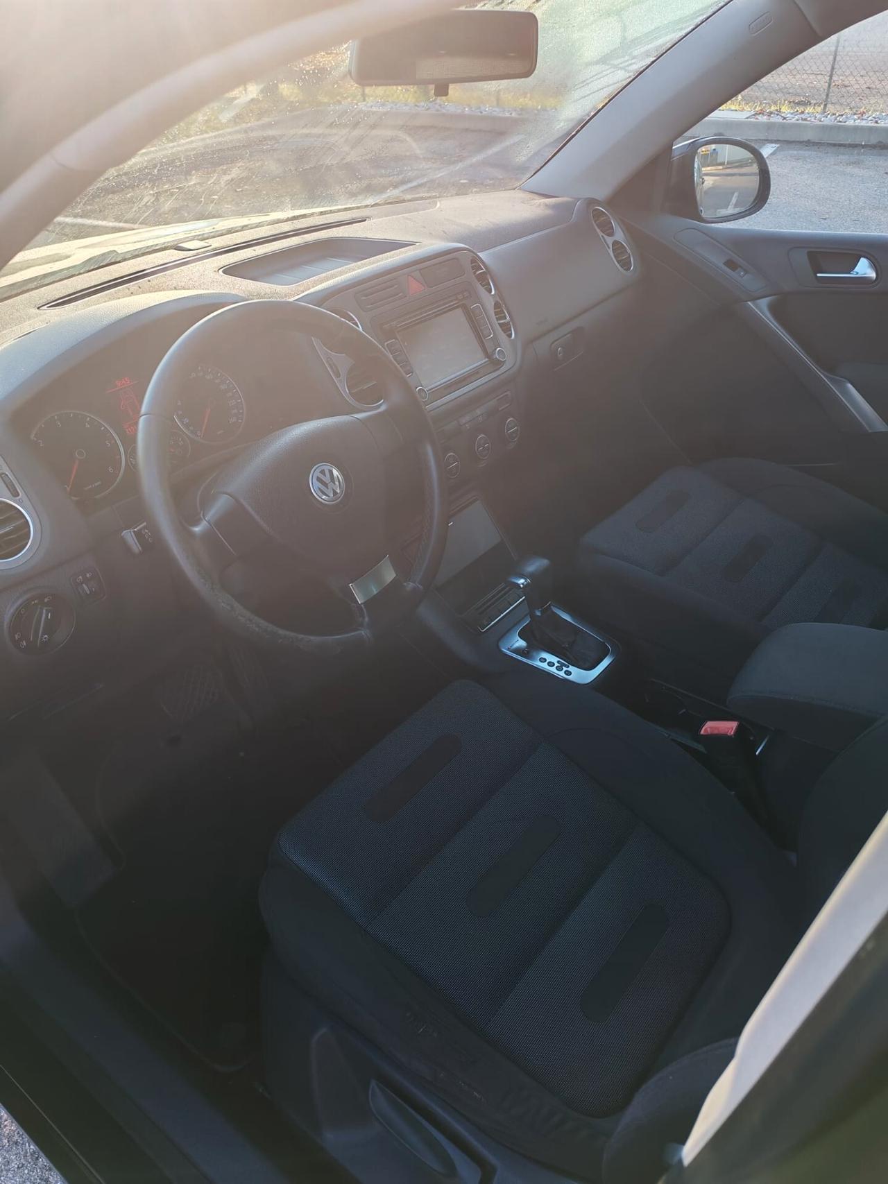 Volkswagen Tiguan 2.0 TDI DPF 4MOTION Sport & Style